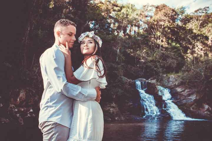 queríamos entrar na cachoeira, mas estava muito fundo 