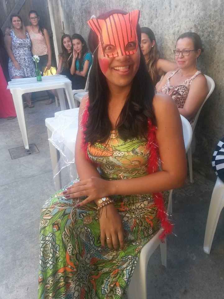 Sendo judiada nas brincadeiras kkkk Mas eu gosto!