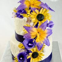 O BOLO COM FLORES.
