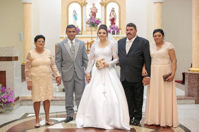 A mãe dele e meus pais 