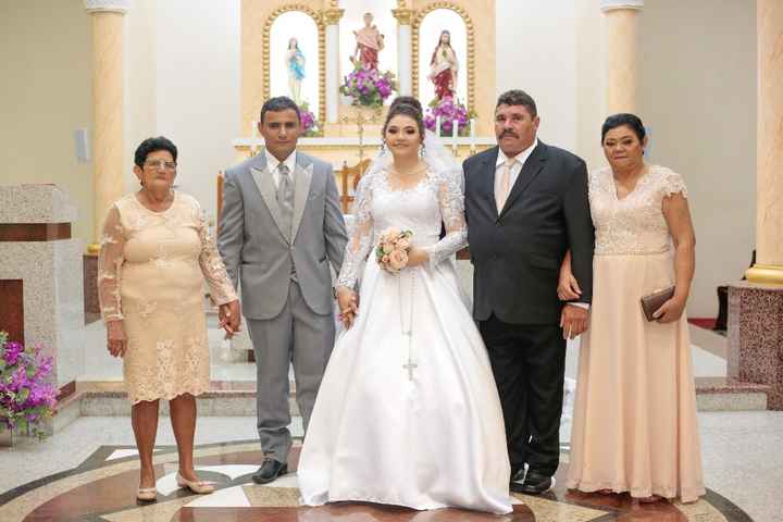 A mãe dele e meus pais 