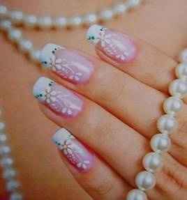 unhas decoradas com strass