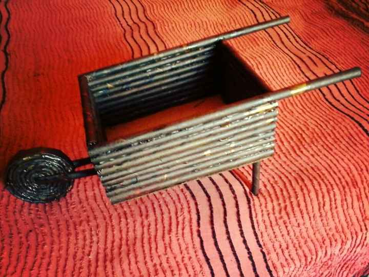 Diy com jornal. idéias rústicas - 2
