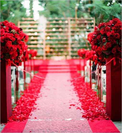 Nao vejo a hora de subir ao altar! Ja quero entrar cantanto ´´ Que bom vc chegou ``