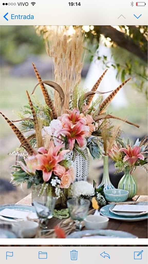Decor flores com penas artificiais, gostam? - 1
