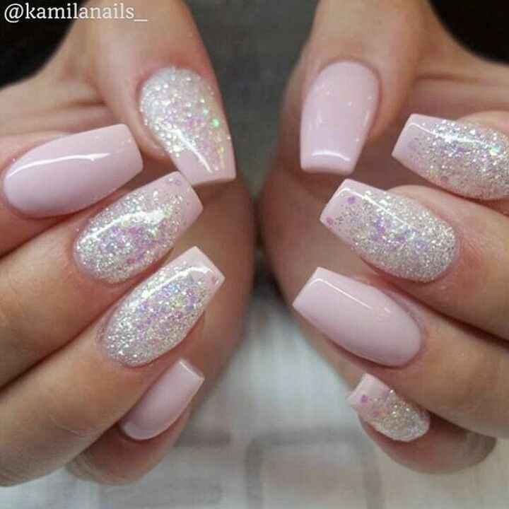 Unhas de gel