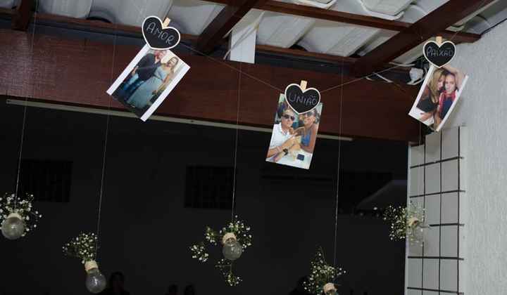 A ideia inicial do varal, porém agora seria com as fotos dos convidados.