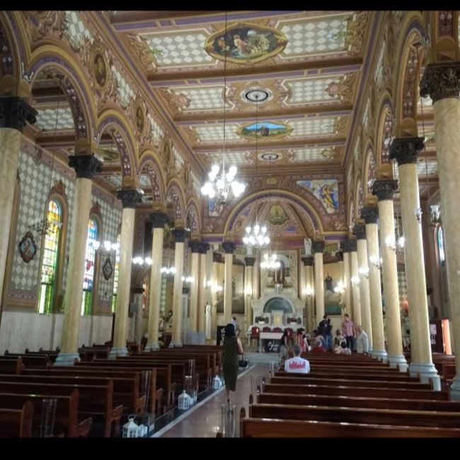 Indicação Igreja Católica e Salão - Zona leste 1