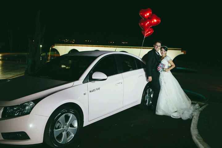 Nossa chegada no casamento #carro azul e rosa - 2