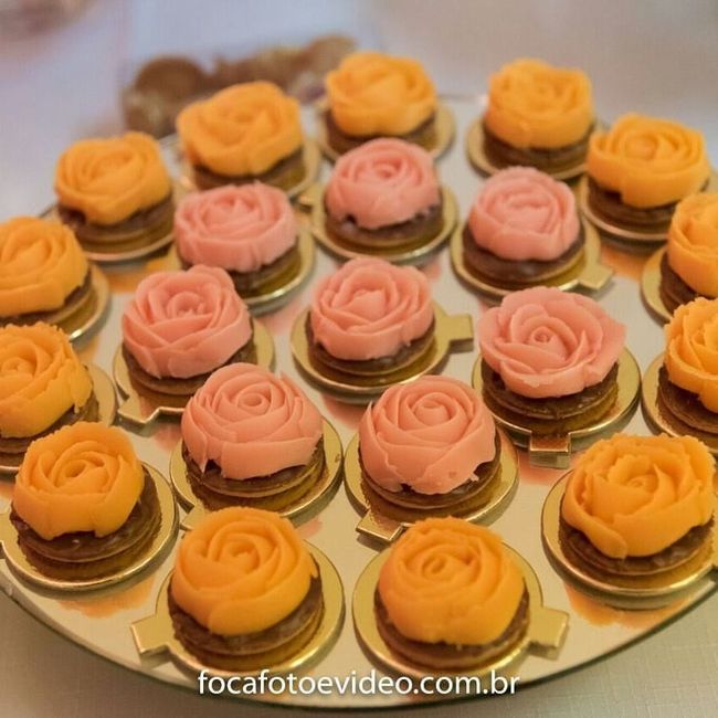Petalas de brigadeiro