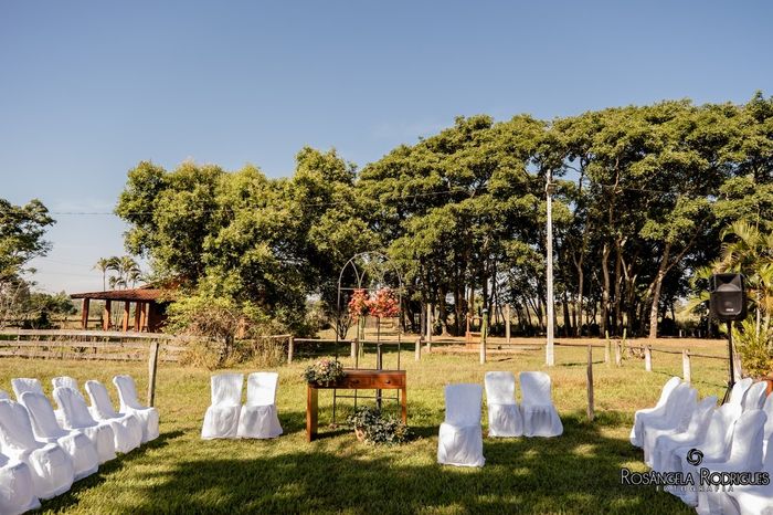 Modelo de decoração de casamento que procuro. 3