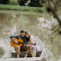Meu riso é tão feliz contigo 