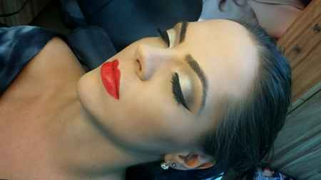Maquiagens e penteado. - 14