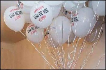 Noivas, cuidado com quem vocês colocam para passar a gravata/sapato na festa =s - 1