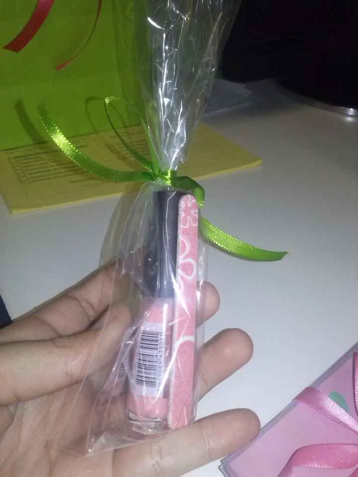 Esmalte e Lixa de unha