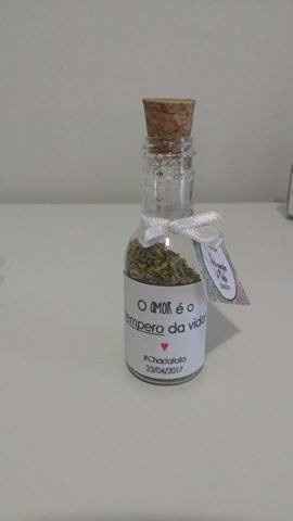lembrancinha que as meninas receberam. ♥