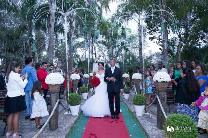 Meu tio me levando ao altar