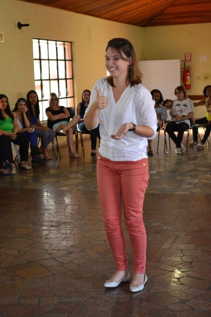 Brincadeira do Chá - Adivinhar os presentes pela mimica