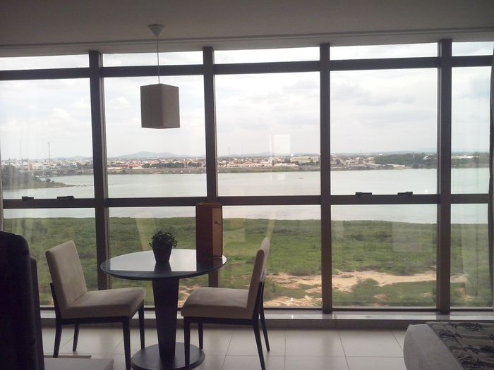 Suite com vista para o rio São Francisco.