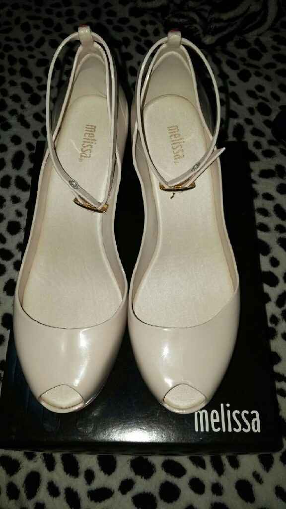 Vou me casar sábado no civil,  vem  ver meu vestido,  sandália e acessórios. - 6