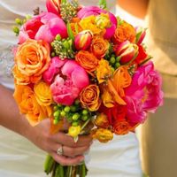 Inspiração buquê laranja + rosa