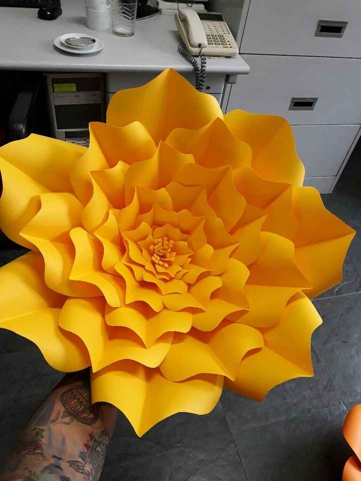 Painel com flores gigantes de papel... #help - 1