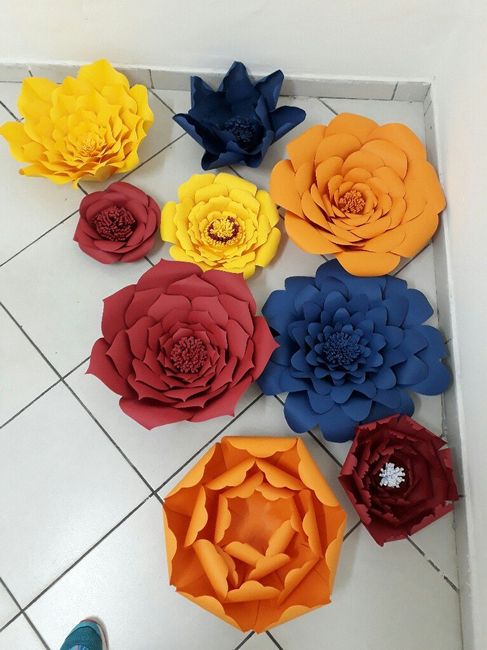 Painel com flores gigantes de papel... #help - 3