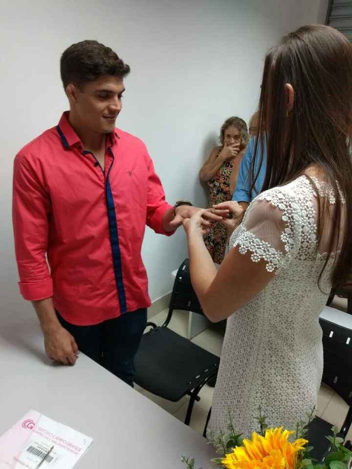 Casada perante os homens - 1
