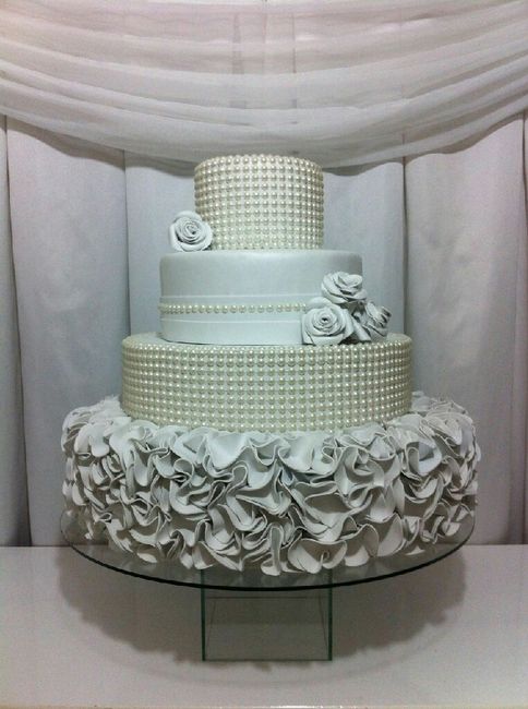 Bolo de casamento, sem o topo de bolo??? - 1