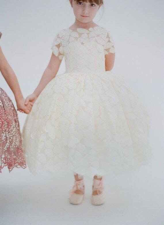 Elegante