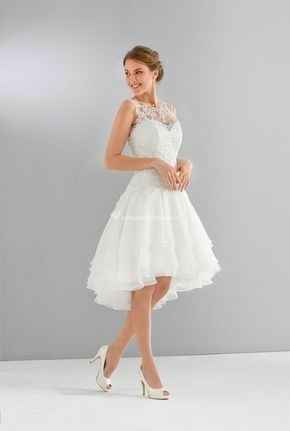 Três modelos de vestido curto para casamento. - 3