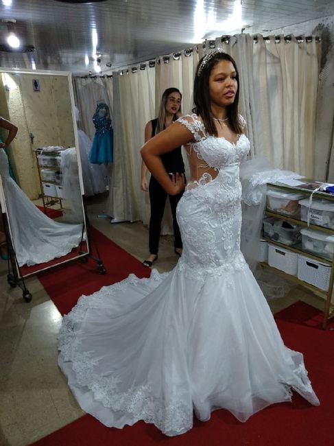 Quantos vestidos de noiva você já provou? - 1