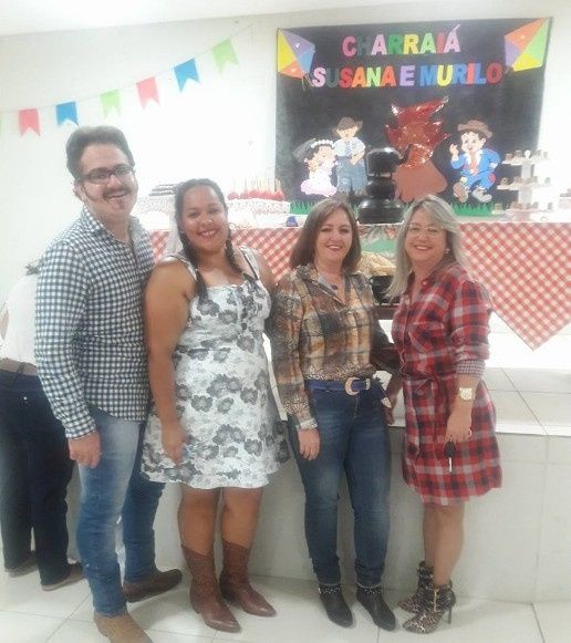 Noivos e tias do Noivo