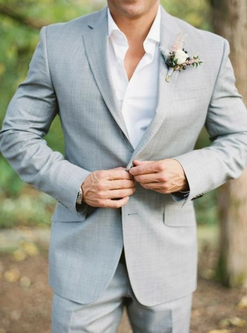 Qual a cor da roupa do noivo? - 2