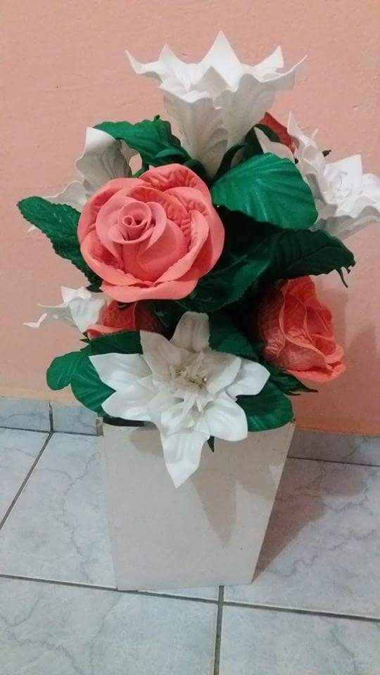 Decoração com flores de eva - 3