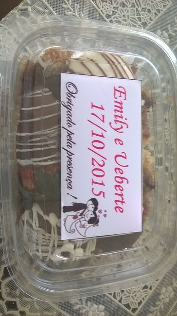a lembrança! bolo na marmita!
