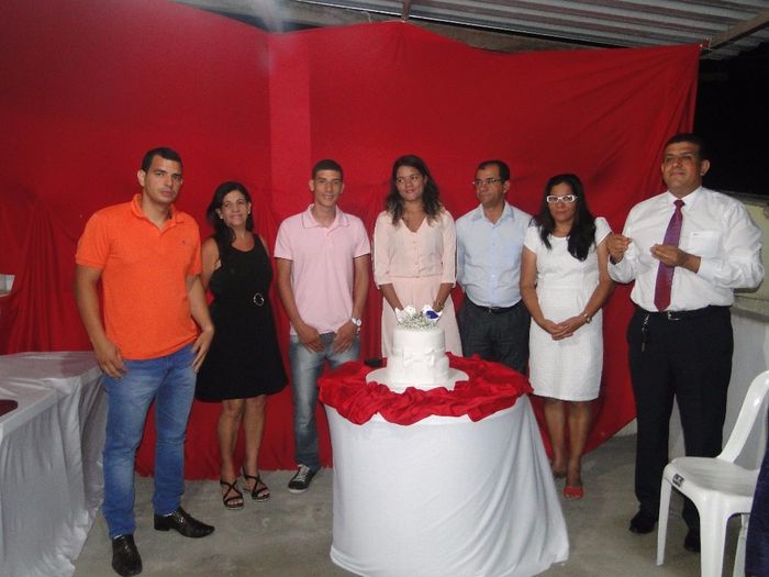 Meu cunhado, minha sogra, meu noivo, eu ,pai e mae e o meu pastor!!