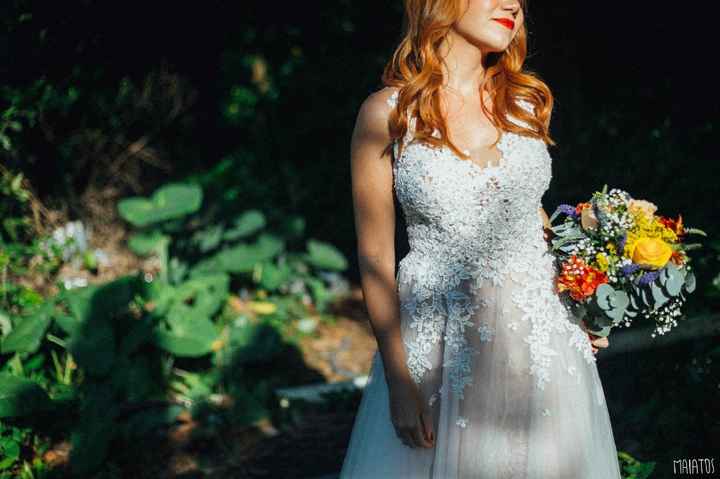 Vestido com detalhes em tons diferentes: usariam? - 3