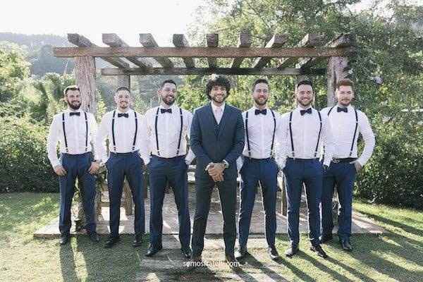Padrinhos gordinhos com calça e suspensório combina ? - 1