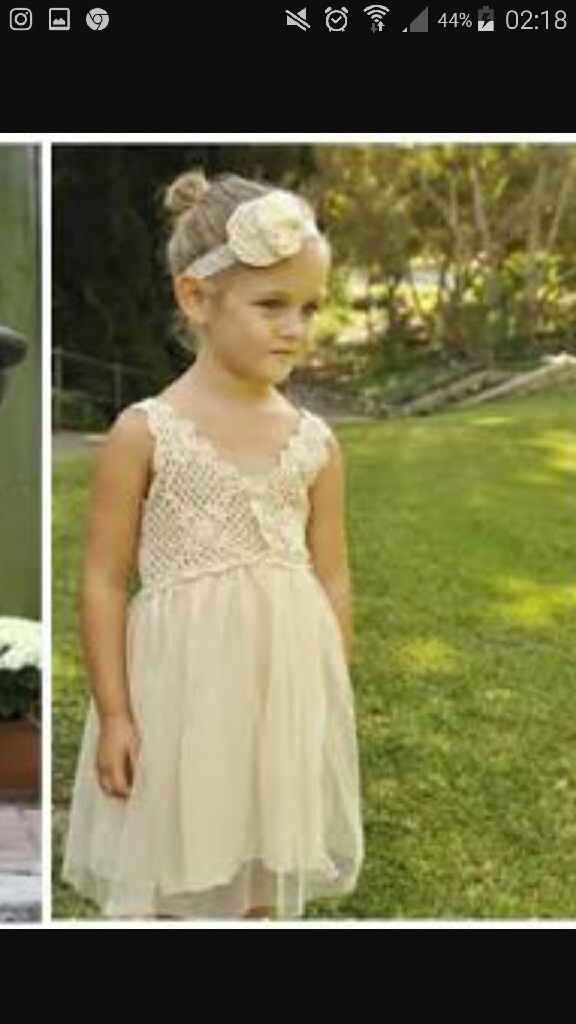 Roupa das daminhas, iguais ou não? - 2