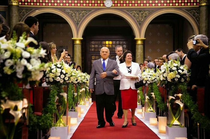 Avós entrando com aliança! #casamentolêedudu - 3