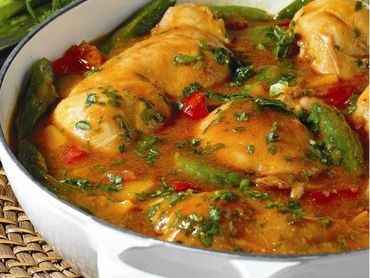 Frango com quiabo