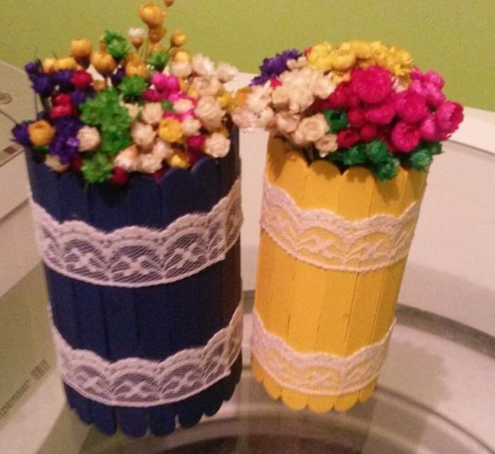 Prontas - com a rendinha e as flores
