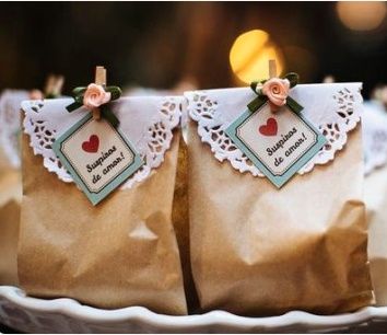 Lembrancinha (saco de suspiros)