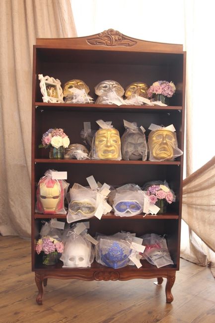 Bem-vindos ao nosso baile de máscaras!