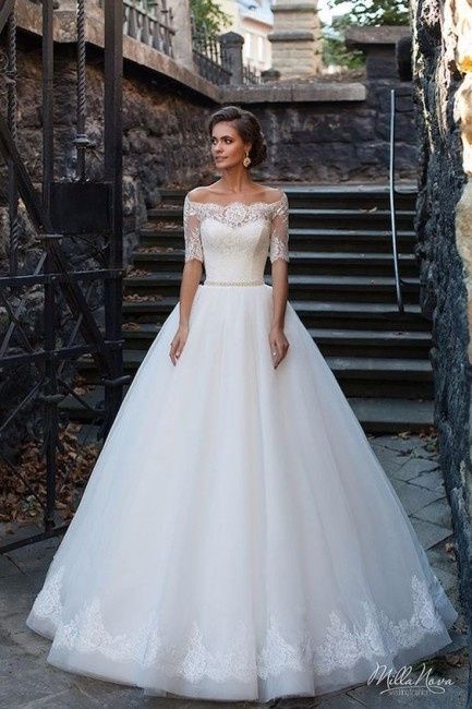 Qual vestido você mais gosta?  Eu amo o princesa 
