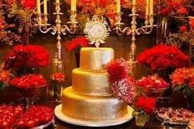 Gente qr meu casamento nessa duas cores vermelho e dourado oq vcs acham - 1