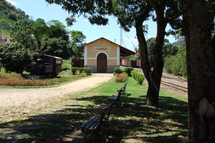 Estação Ferroviária de Viana Sede