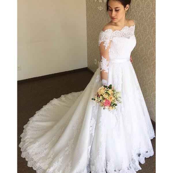 Meu vestido escolhido foi estilo esse da foto (não sou eu na foto kkk)