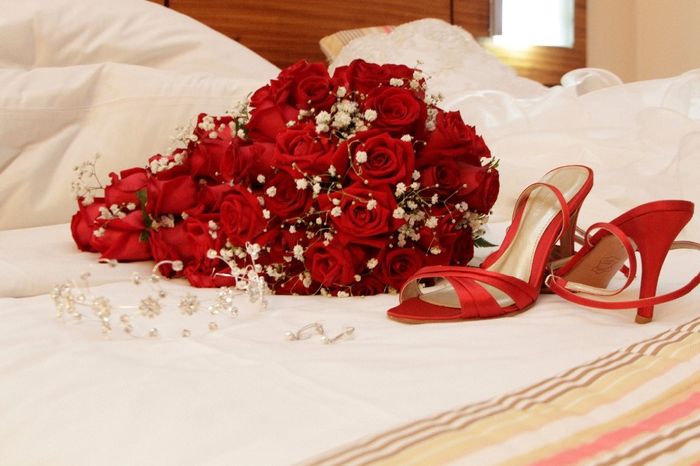 Vestido, Sapatos, buquê e acessórios